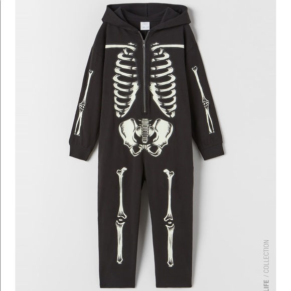 Zara hooded jumpsuit for kids, with glow in the dark fromt print